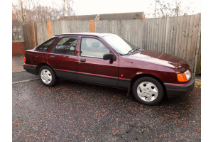 1990 Ford Sierra 2000LX SOLD